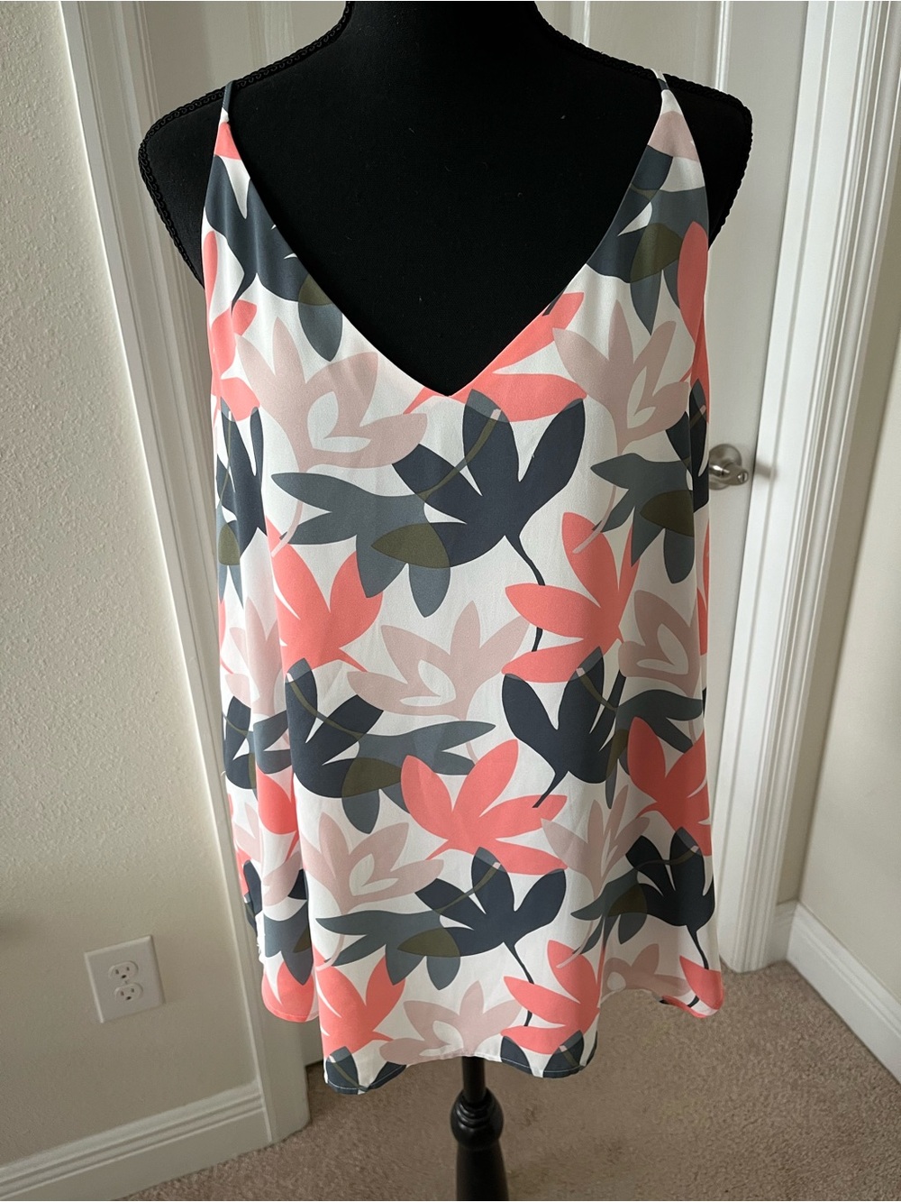 LOFT Coral Pink Navy White Floral V-Neck Camisole